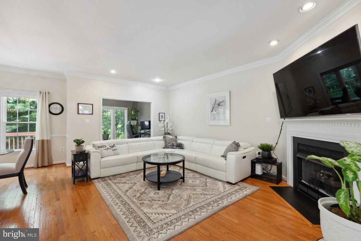 4046 Heatherstone COURT