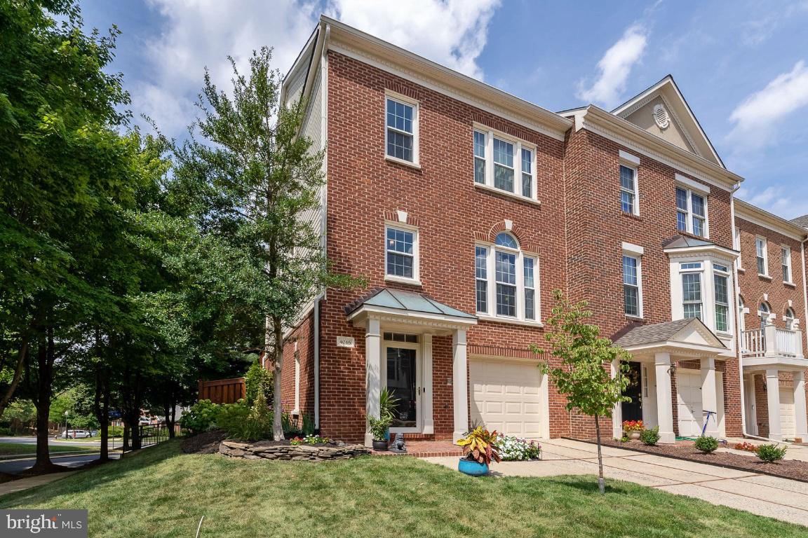 4046 Heatherstone COURT