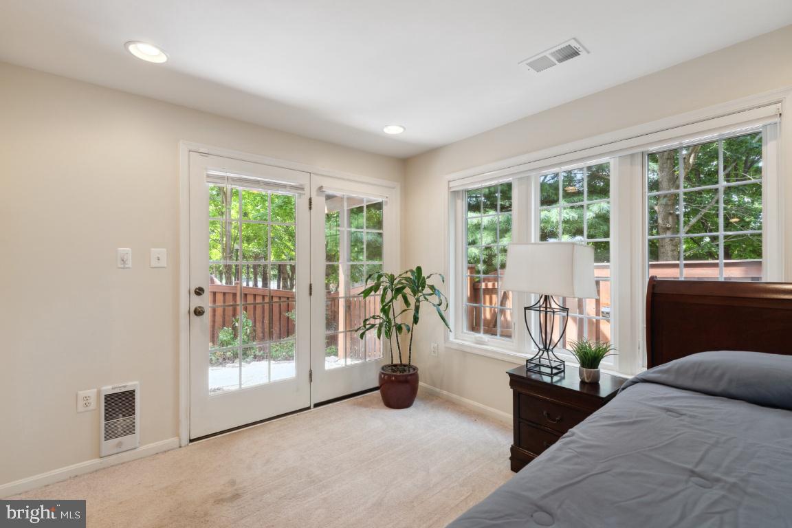 4046 Heatherstone COURT