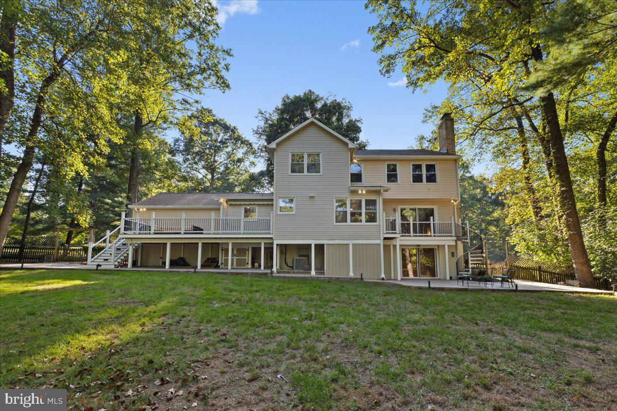 6103 Housatonic COURT