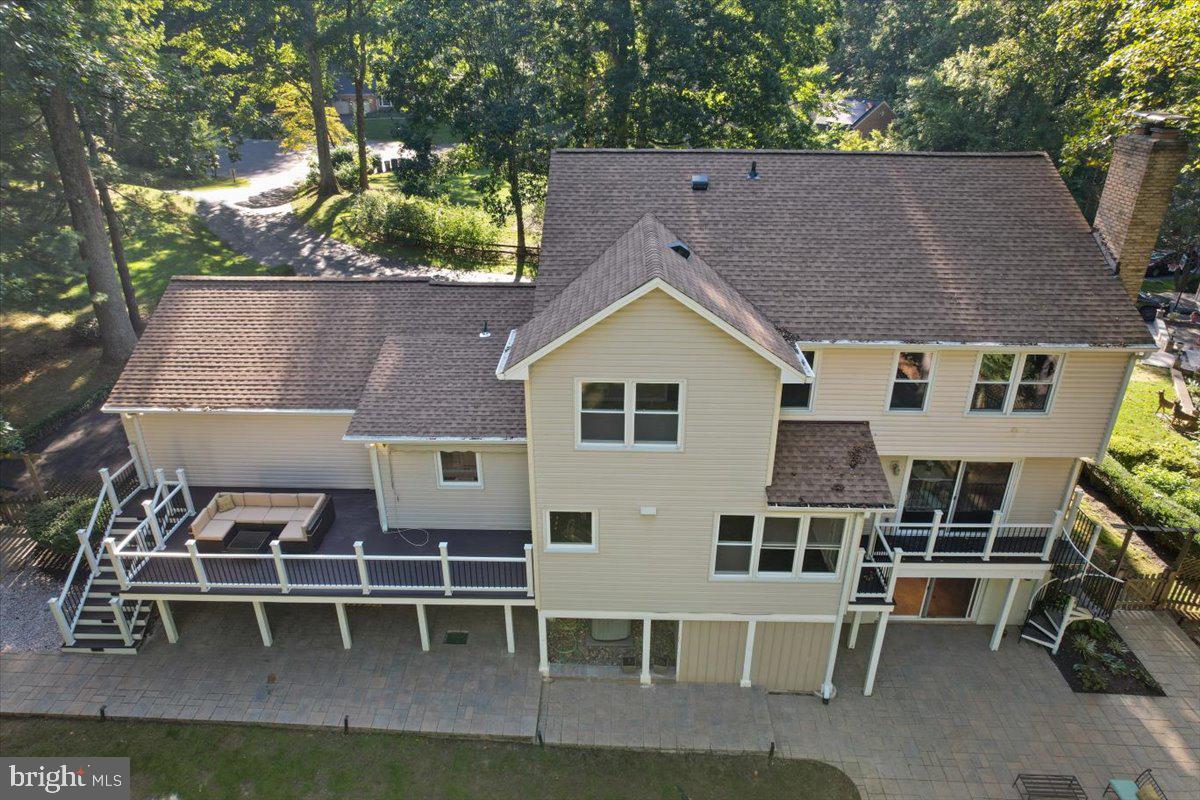 6103 Housatonic COURT