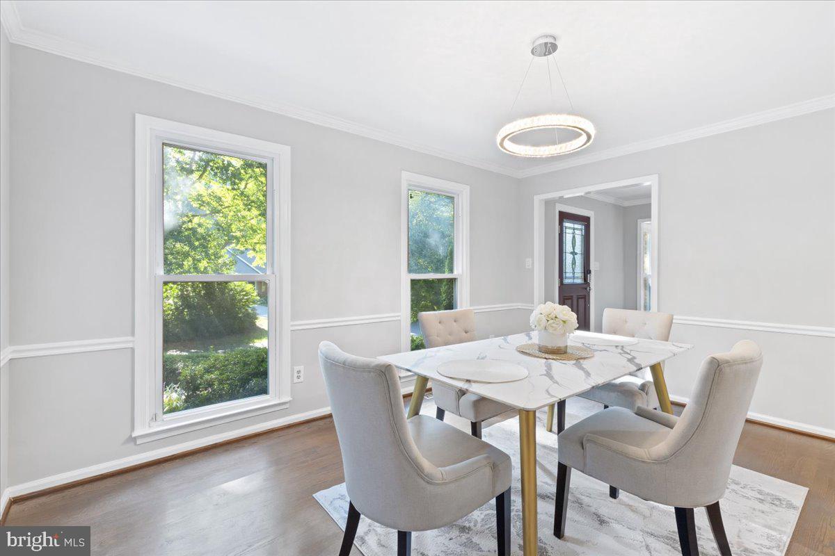 6103 Housatonic COURT