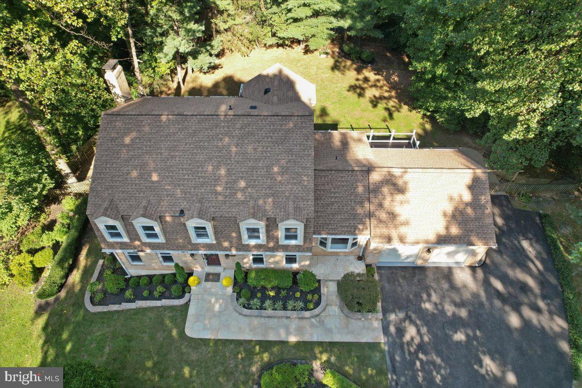 6103 Housatonic COURT