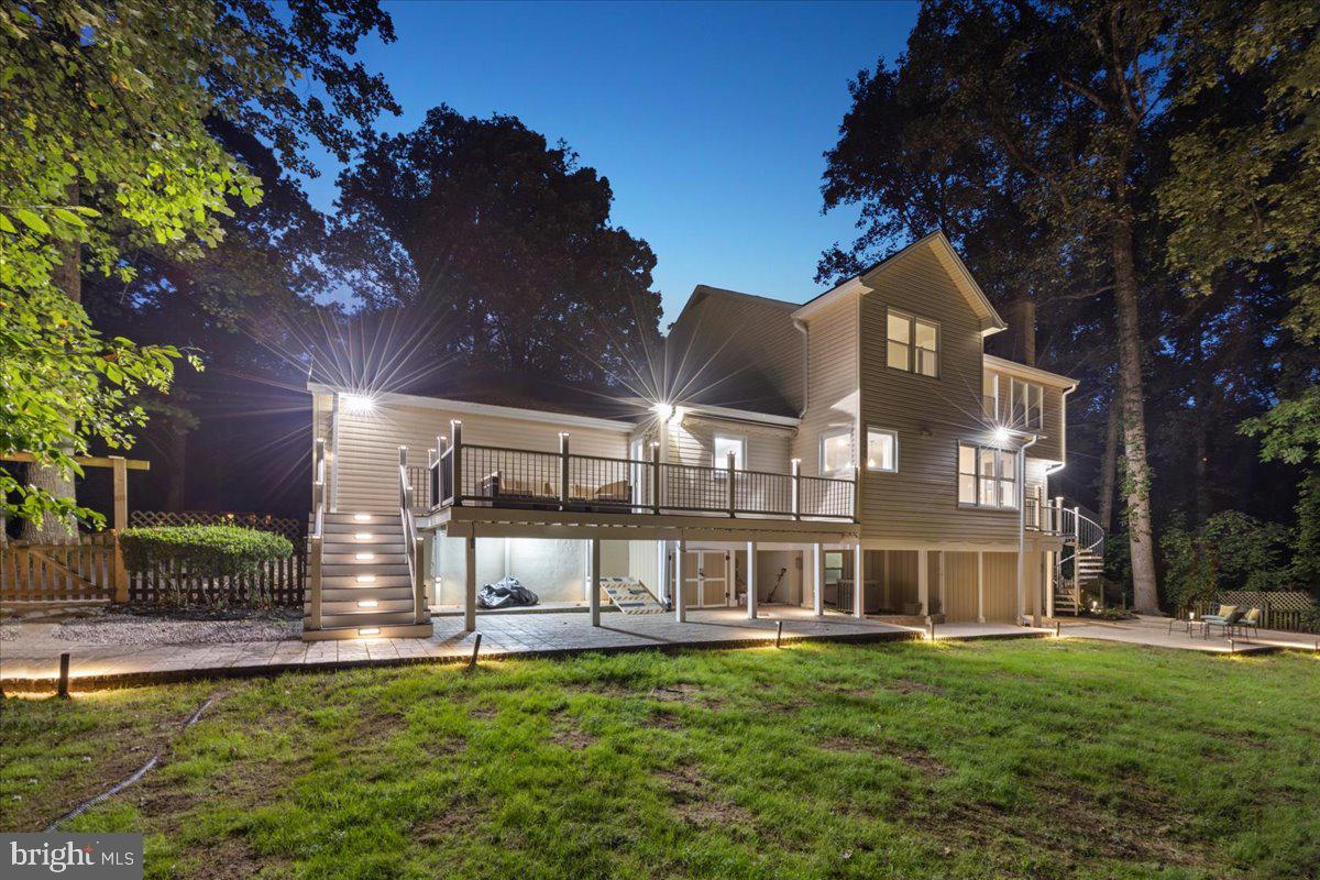 6103 Housatonic COURT