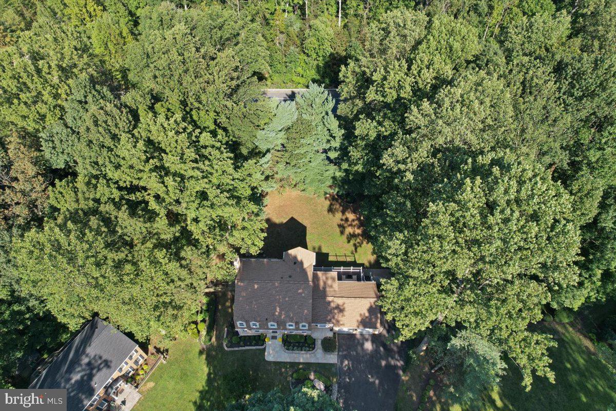 6103 Housatonic COURT