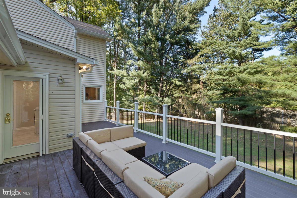 6103 Housatonic COURT