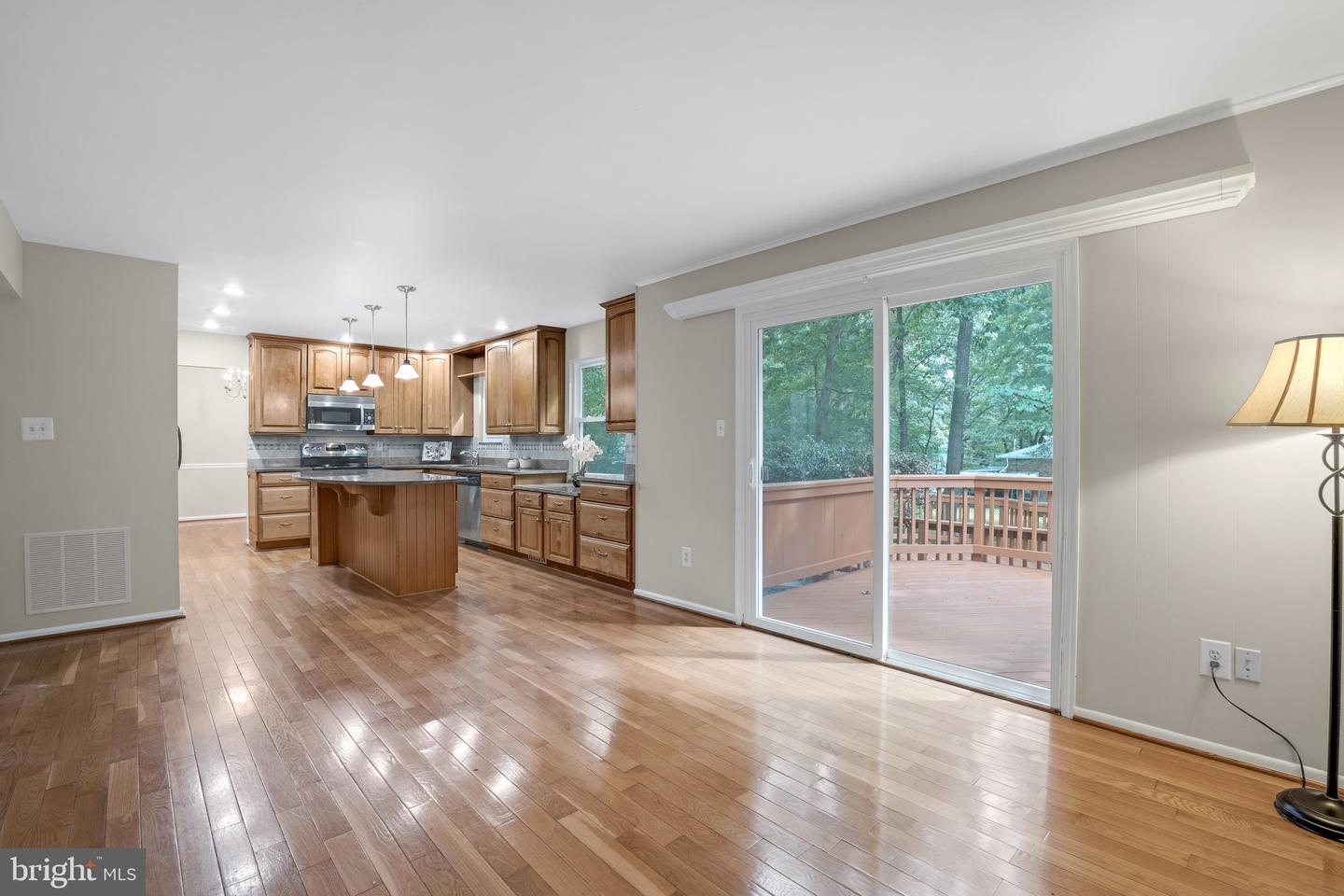 9347 Tartan View DRIVE
