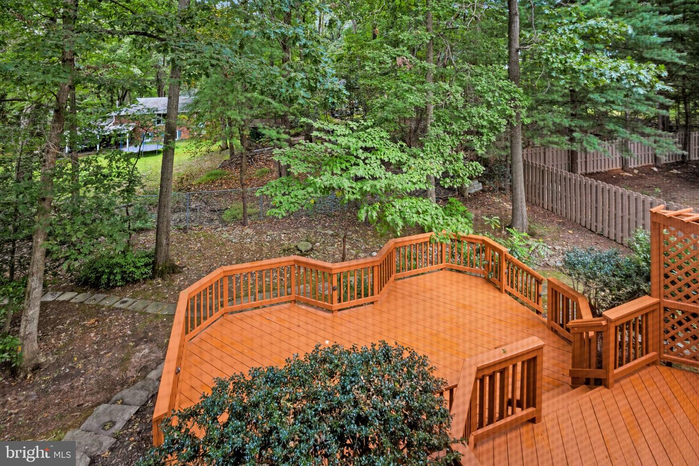 9347 Tartan View DRIVE