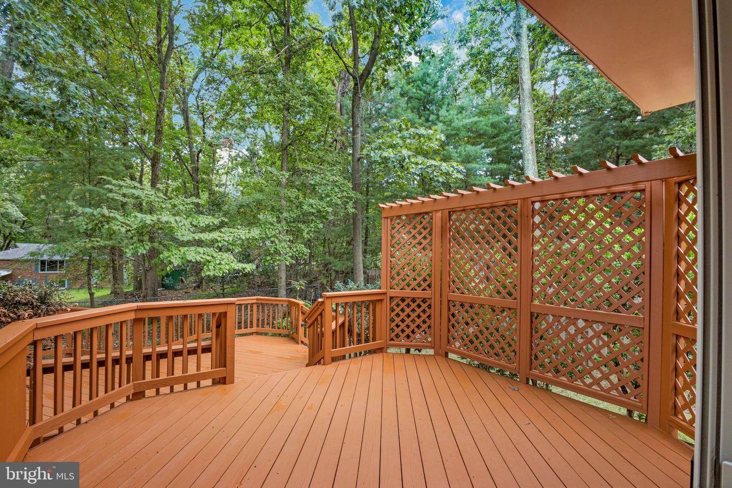9347 Tartan View DRIVE