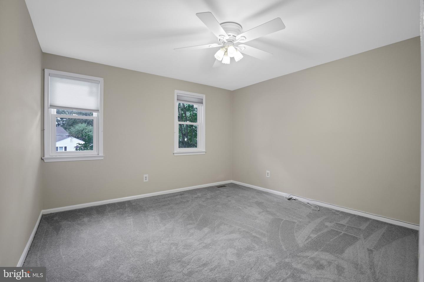 9347 Tartan View DRIVE