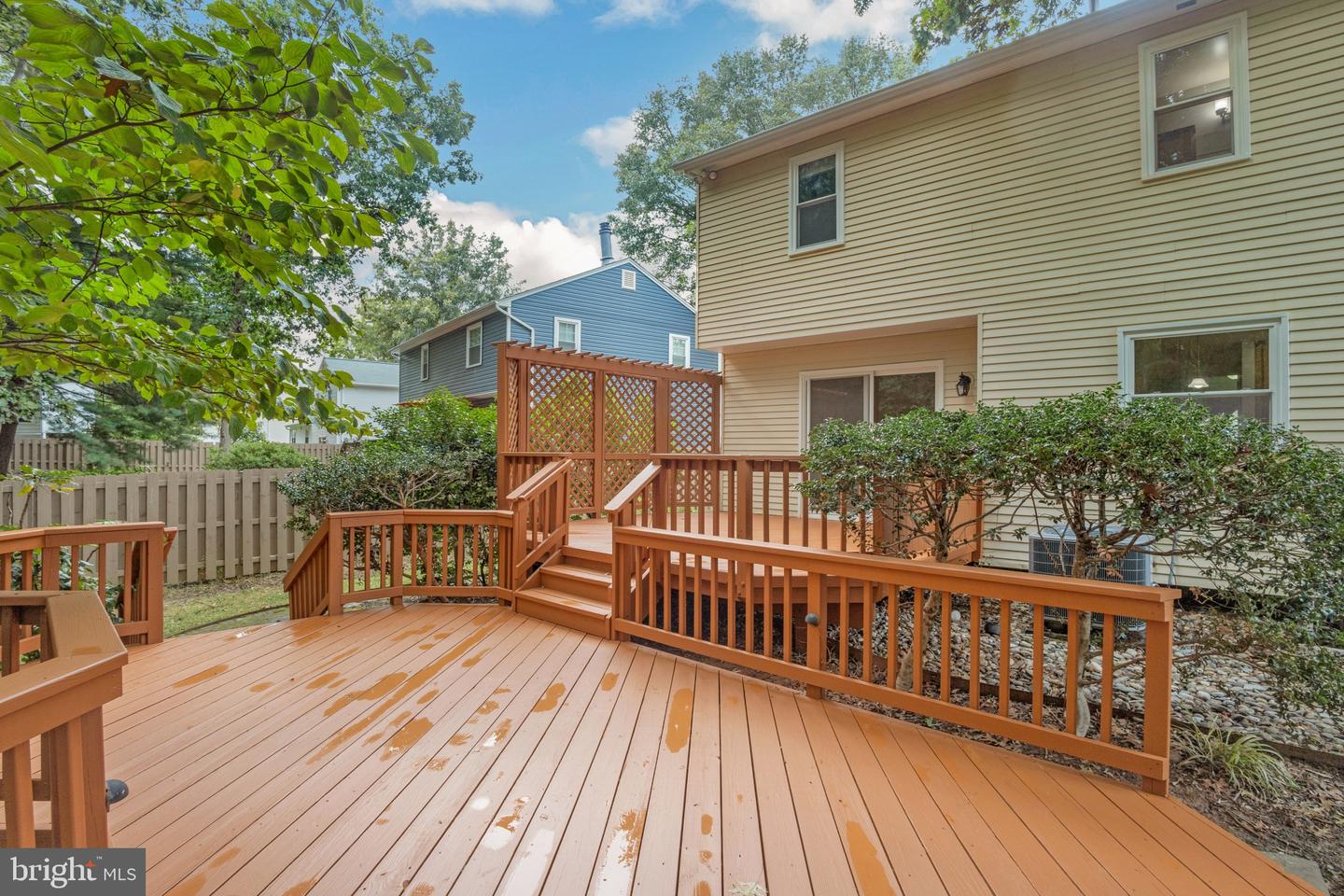 9347 Tartan View DRIVE