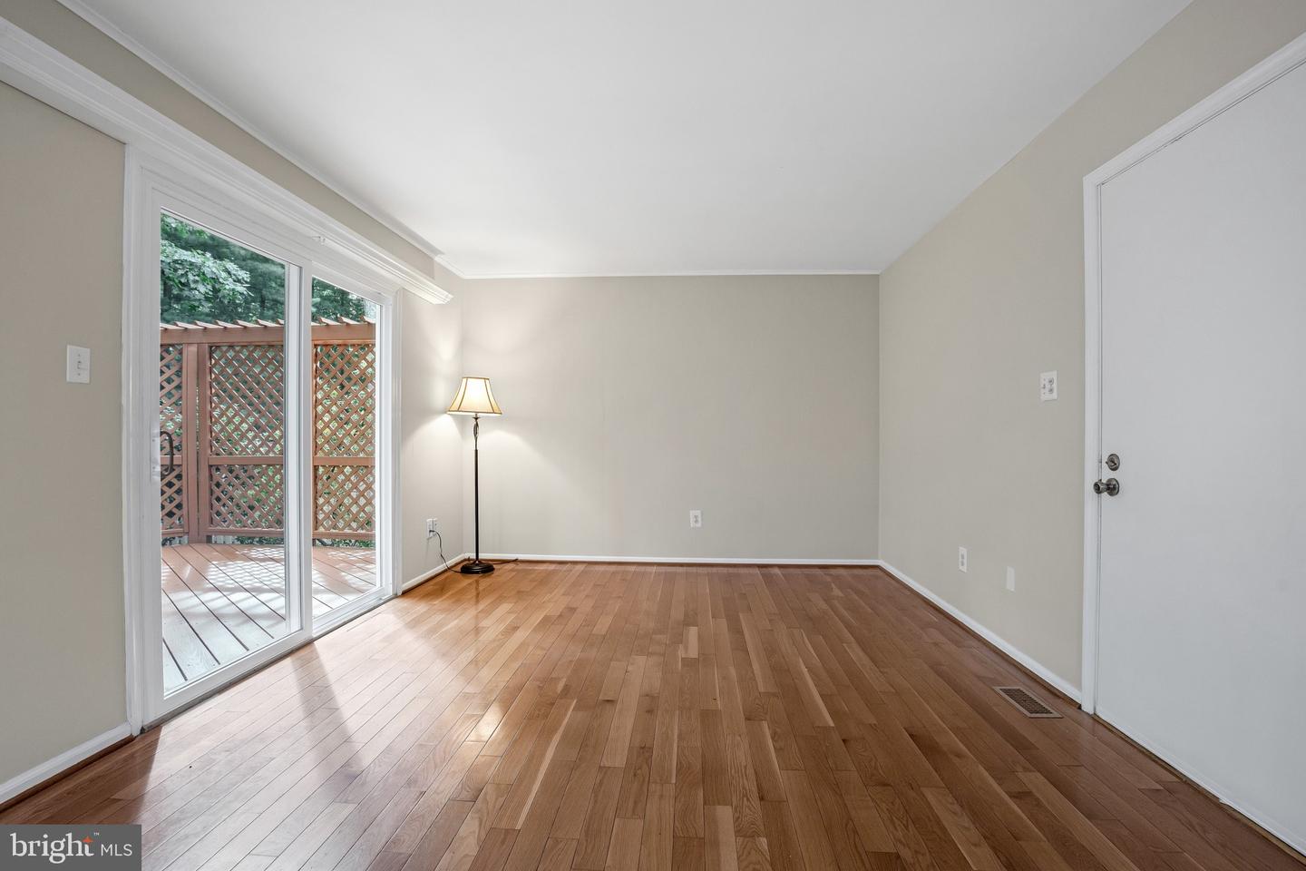 9347 Tartan View DRIVE
