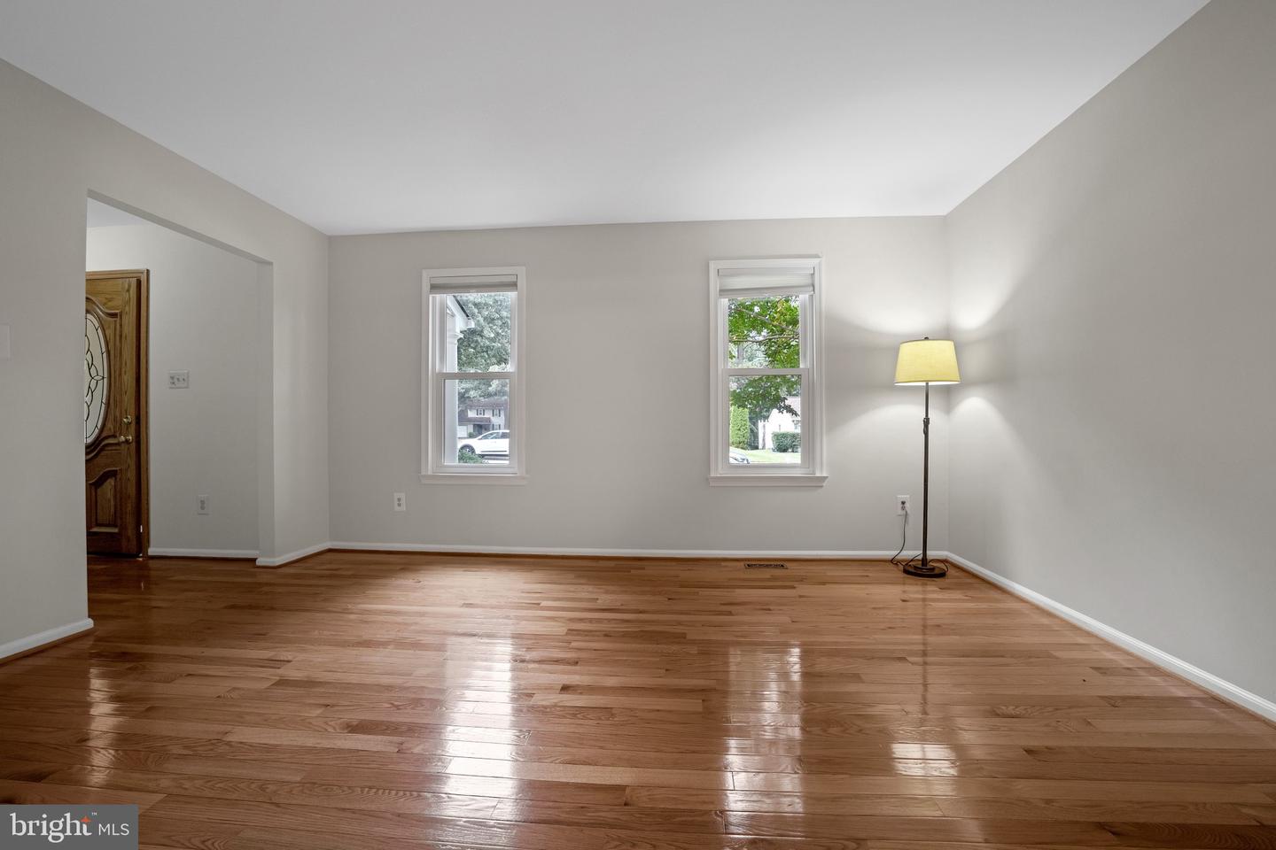 9347 Tartan View DRIVE