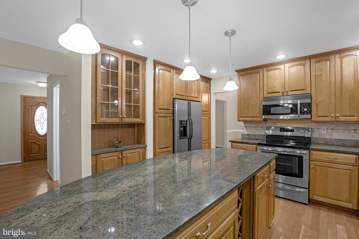 9347 Tartan View DRIVE