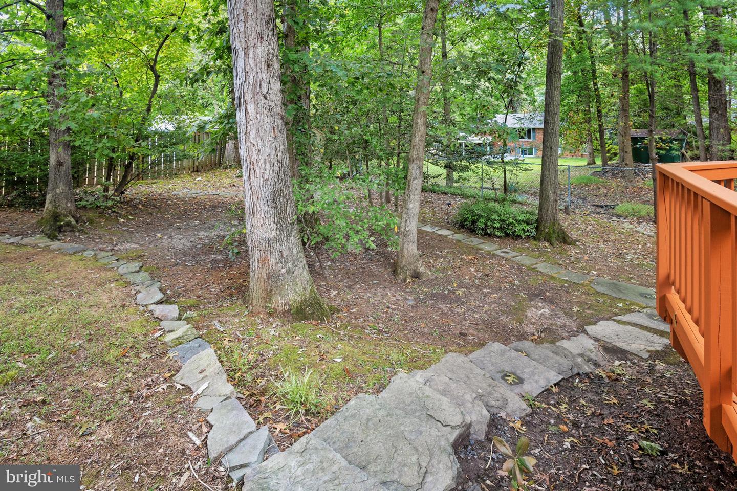 9347 Tartan View DRIVE