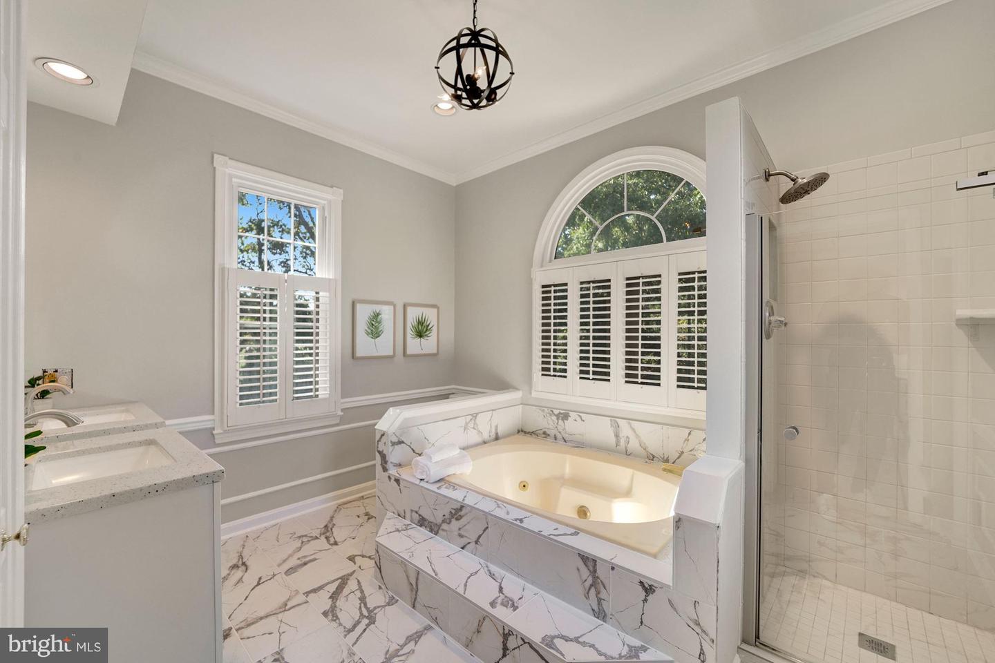 6615 Saint Mark COURT