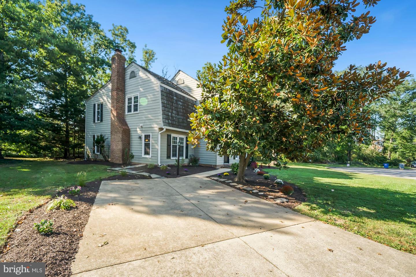 6615 Saint Mark COURT