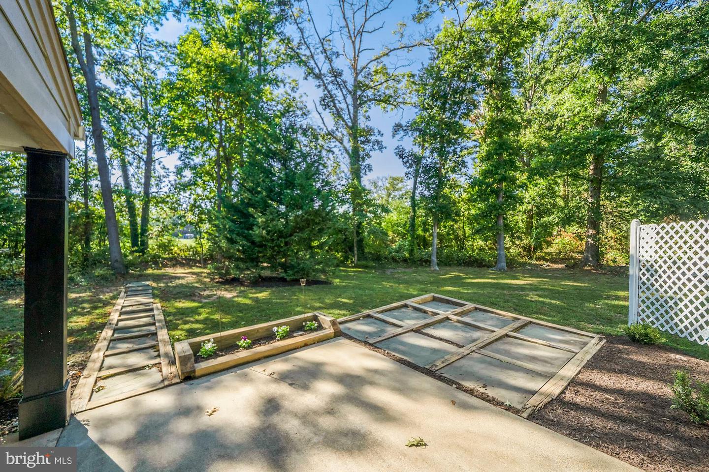 6615 Saint Mark COURT