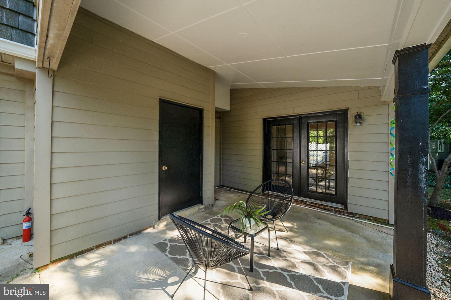6615 Saint Mark COURT