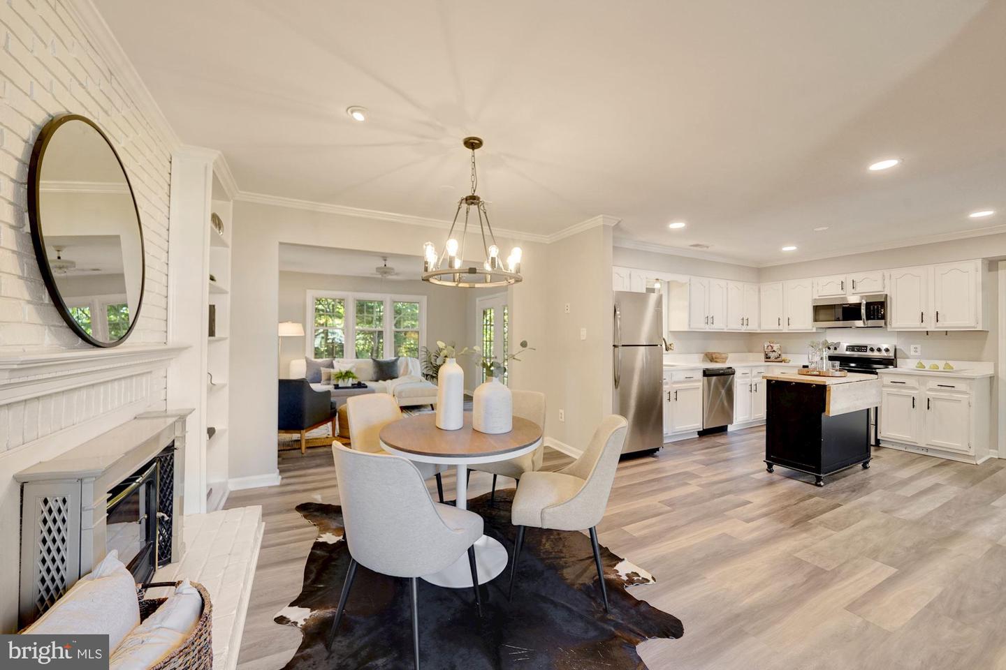 6615 Saint Mark COURT