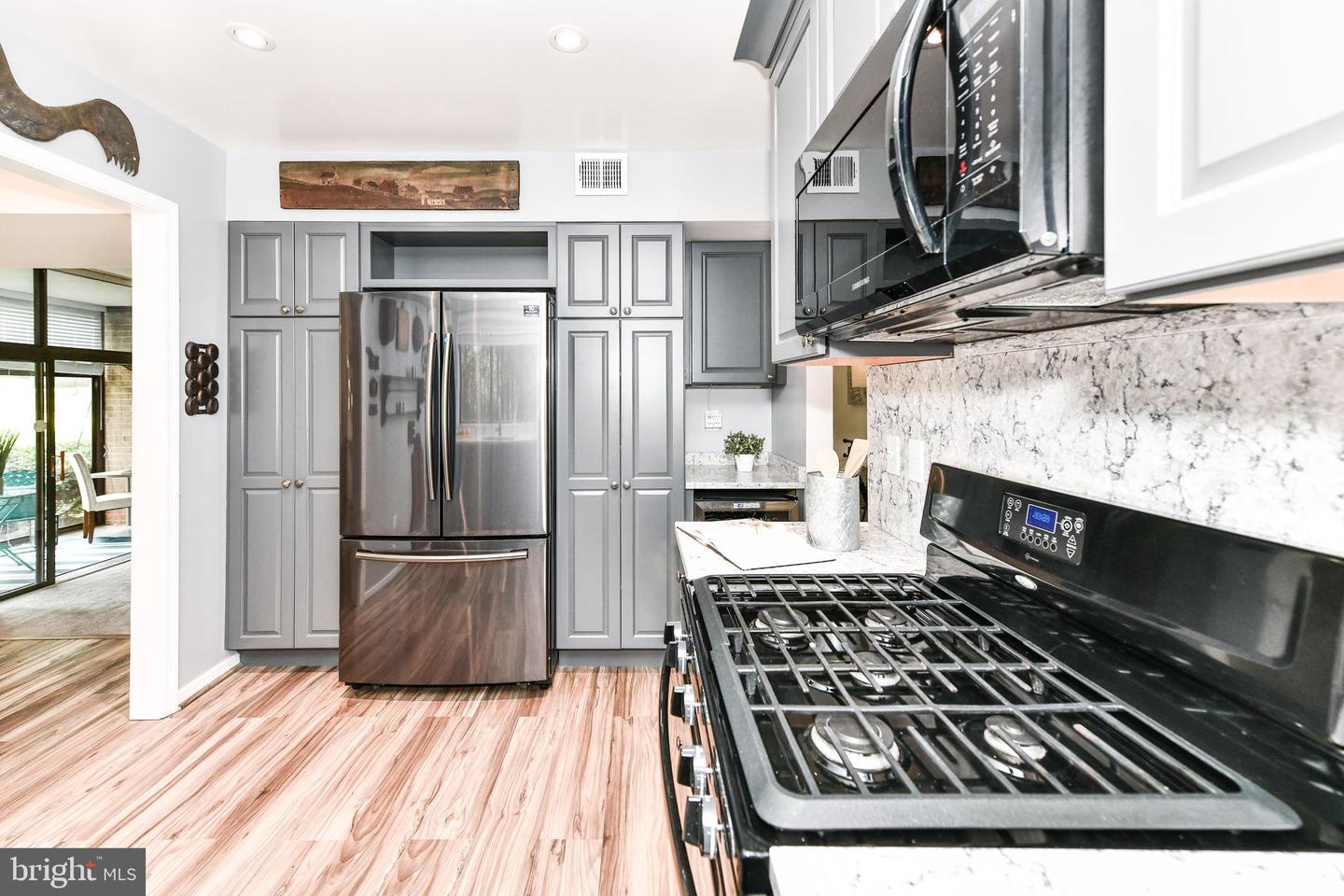 1639 Parkcrest CIRCLE Unit: 100