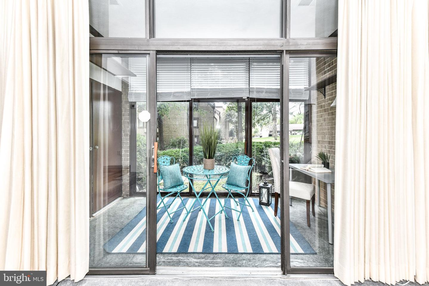 1639 Parkcrest CIRCLE Unit: 100
