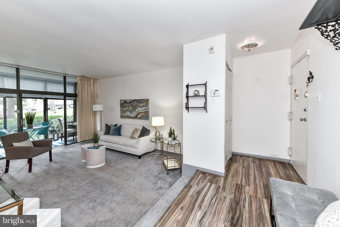 1639 Parkcrest CIRCLE Unit: 100