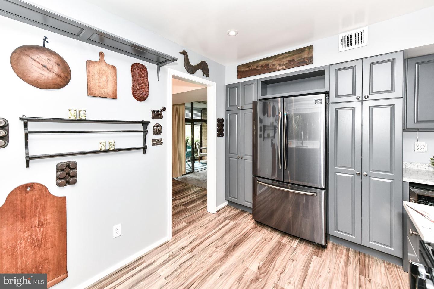 1639 Parkcrest CIRCLE Unit: 100