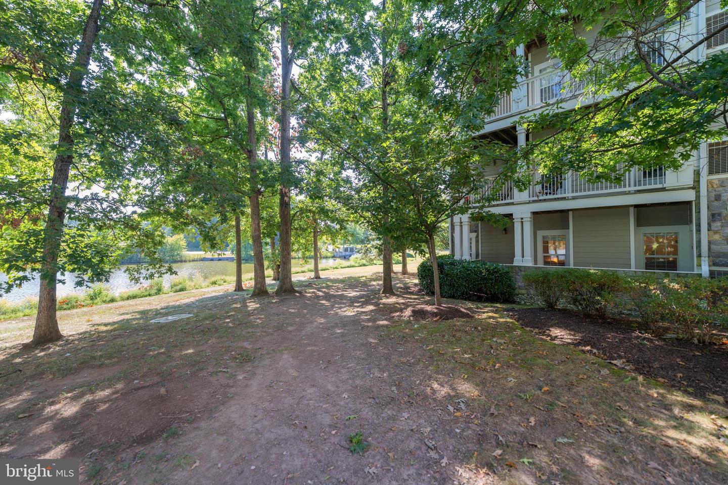 1724 Lake Shore Crest DRIVE Unit: 3