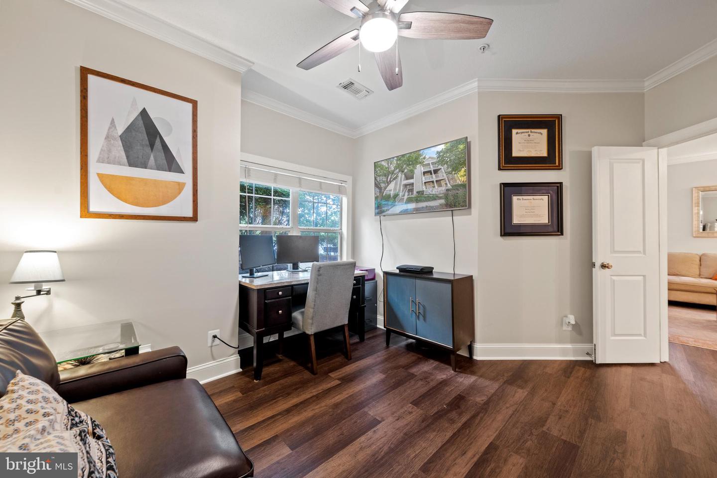 1724 Lake Shore Crest DRIVE Unit: 3