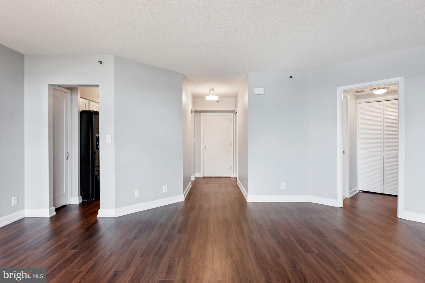 5505 Seminary ROAD Unit: 1214N