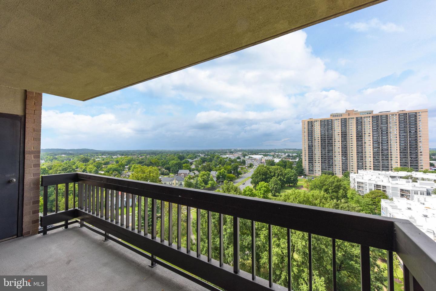 5505 Seminary ROAD Unit: 1214N