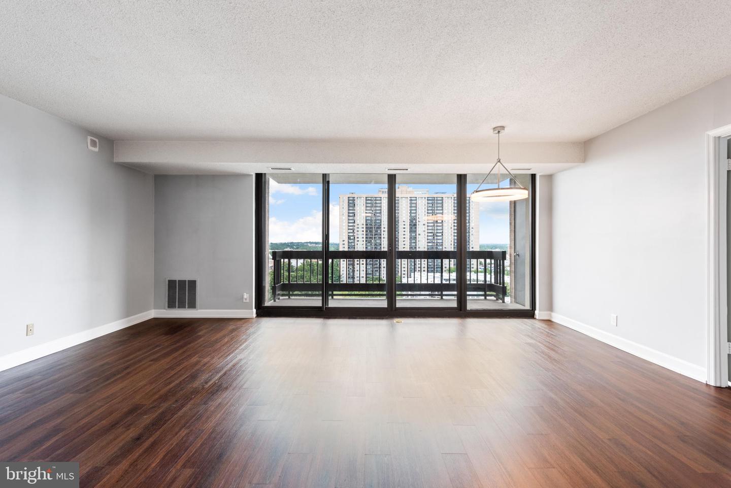 5505 Seminary ROAD Unit: 1214N