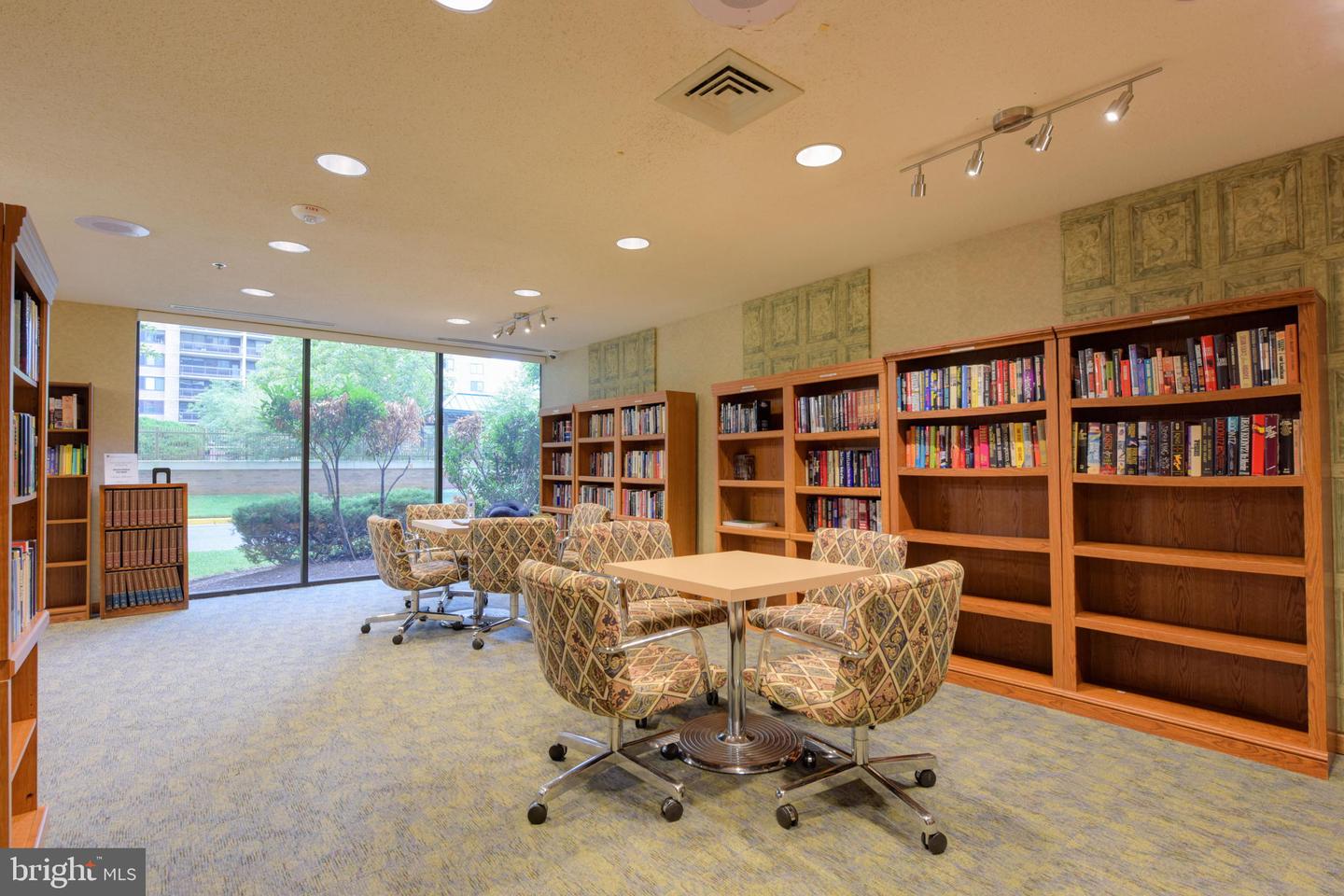 5505 Seminary ROAD Unit: 1214N