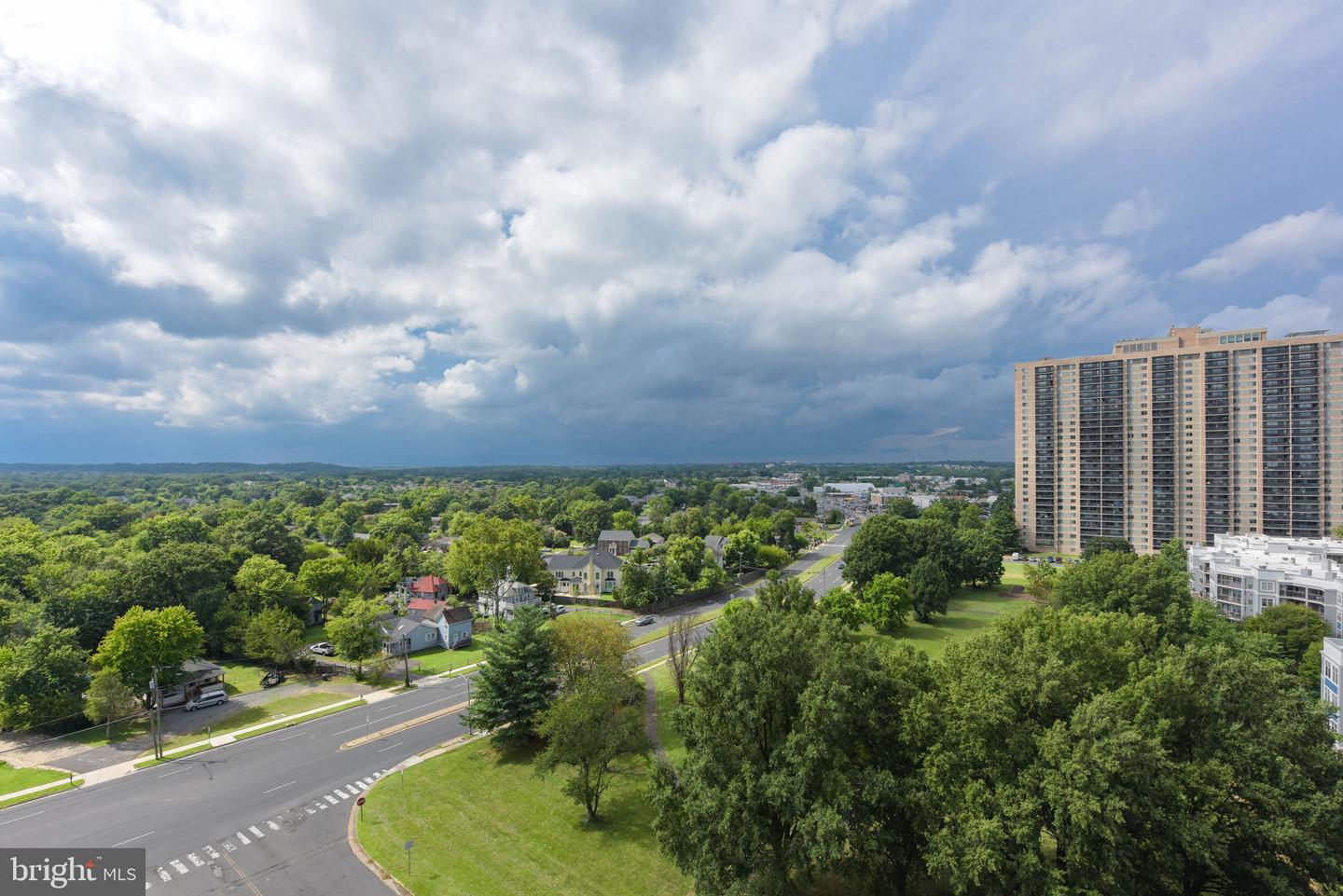 5505 Seminary ROAD Unit: 1214N