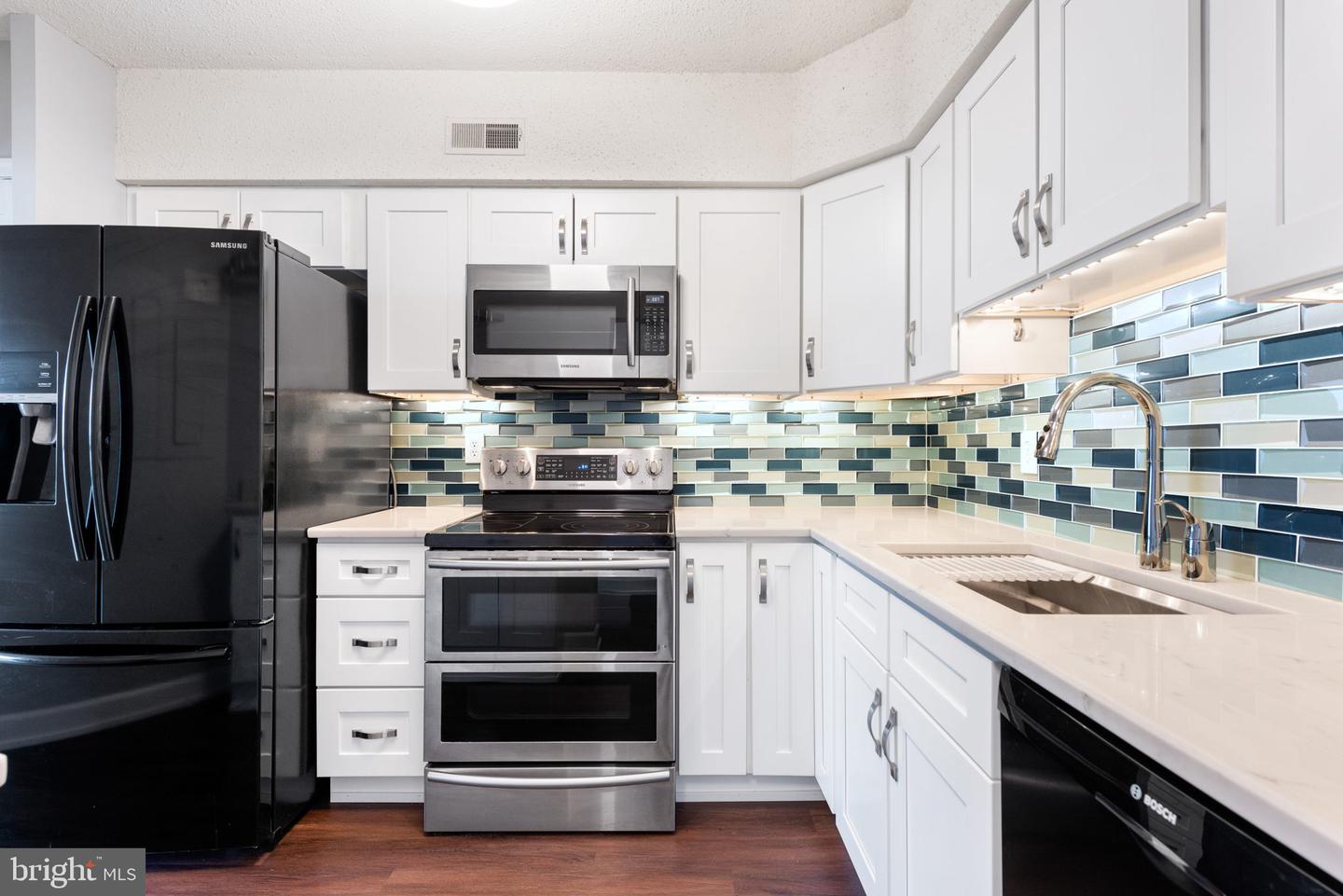 5505 Seminary ROAD Unit: 1214N