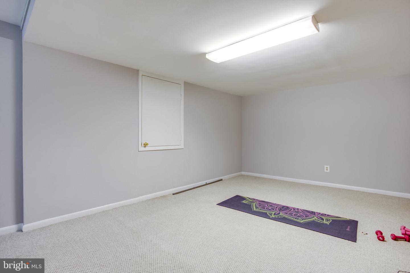 7224 Vistas LANE