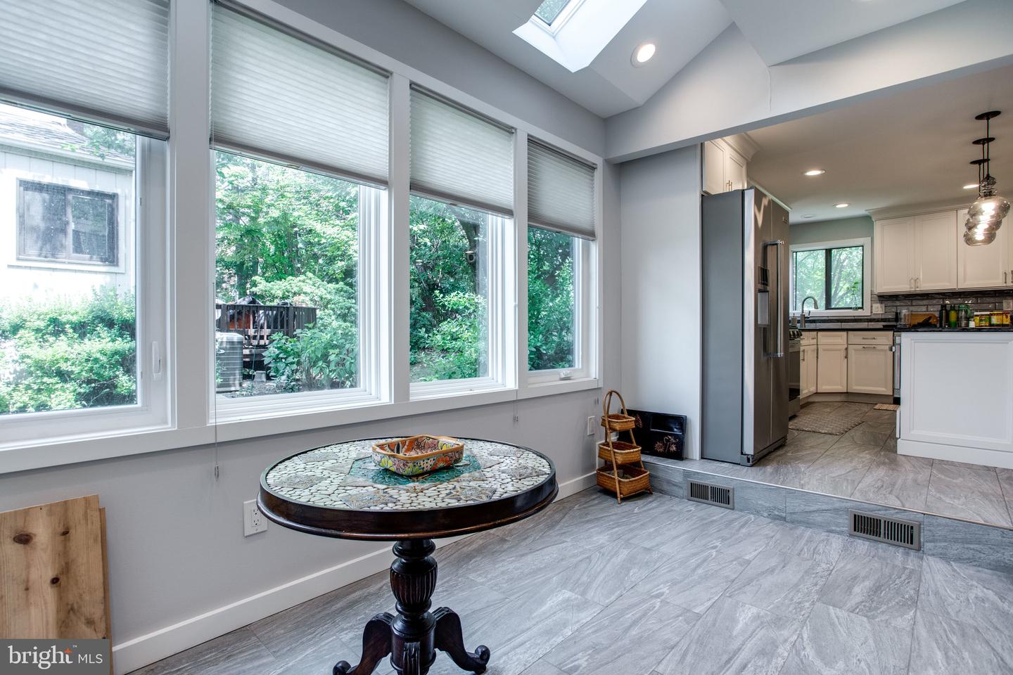 7224 Vistas LANE