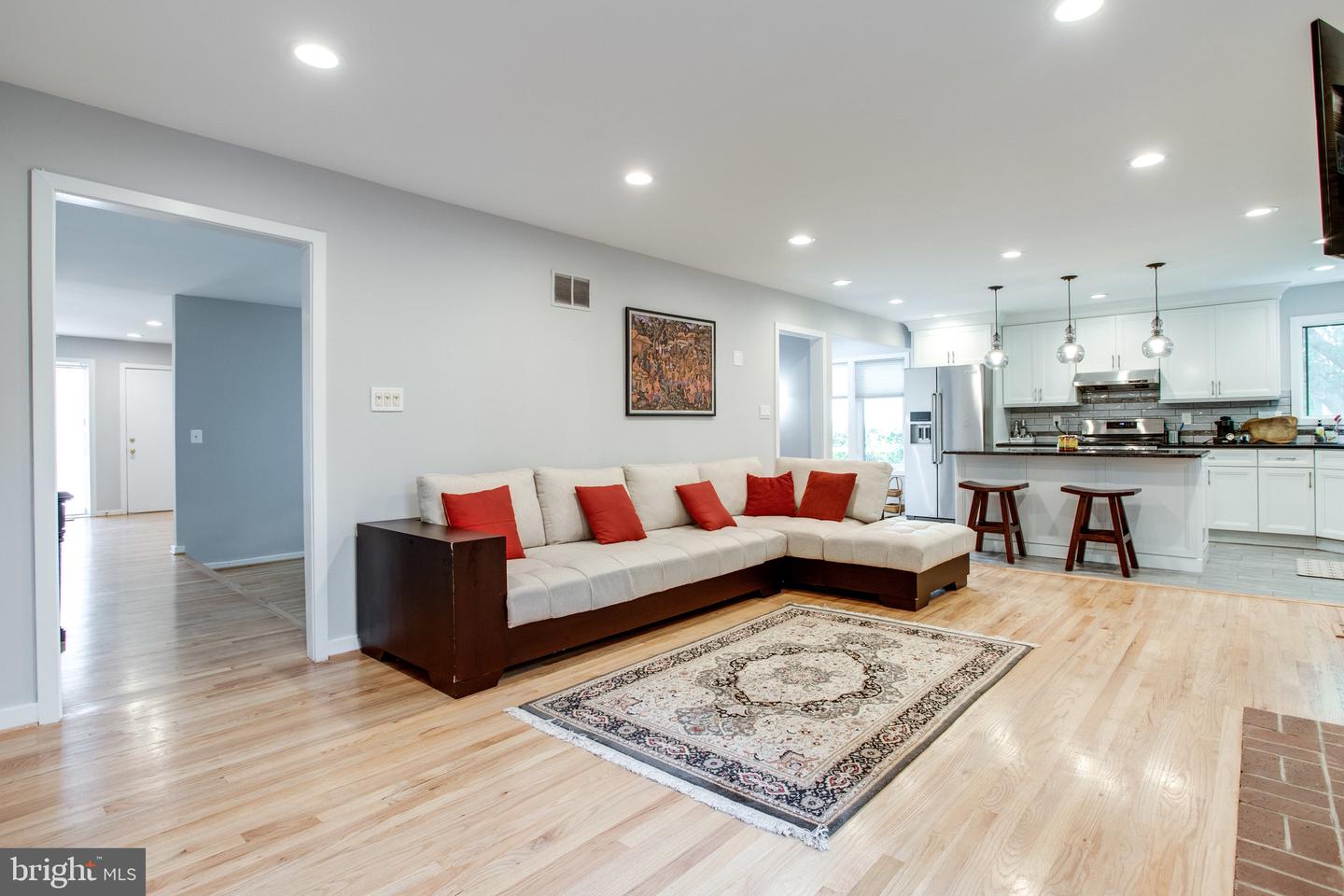 7224 Vistas LANE