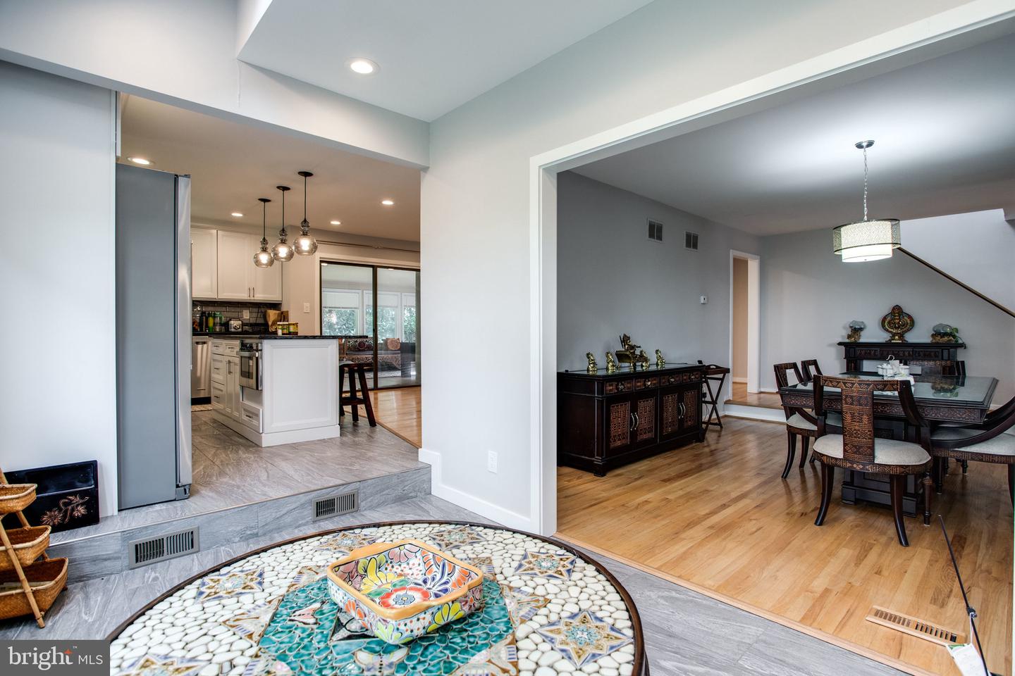 7224 Vistas LANE