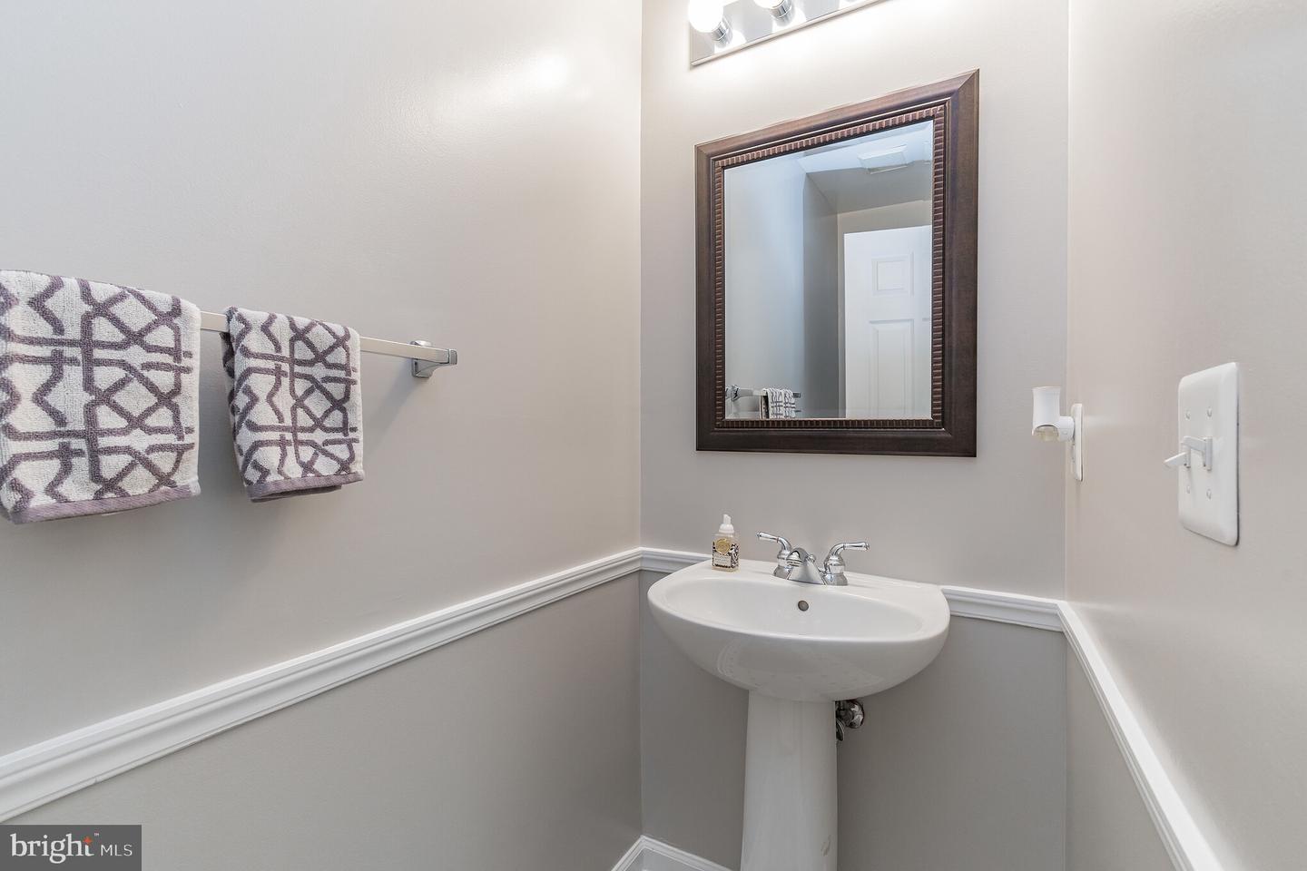11422 Tiger Lily LANE