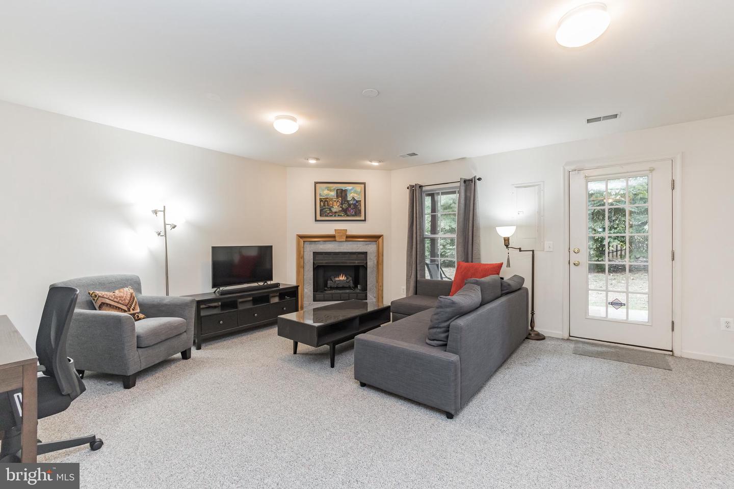 11422 Tiger Lily LANE