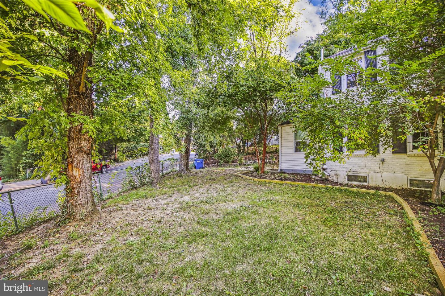 5823 Monticello ROAD