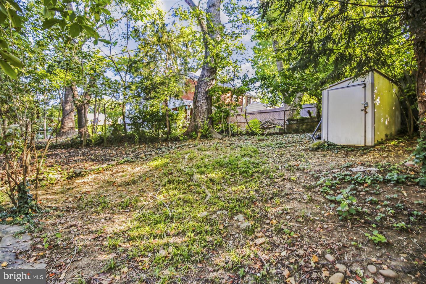 5823 Monticello ROAD