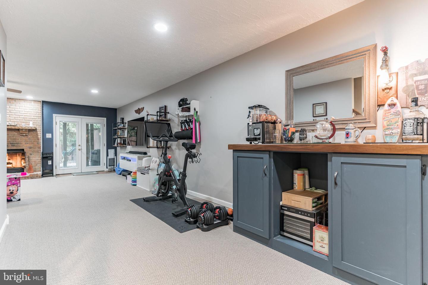 7322 Mallory CIRCLE