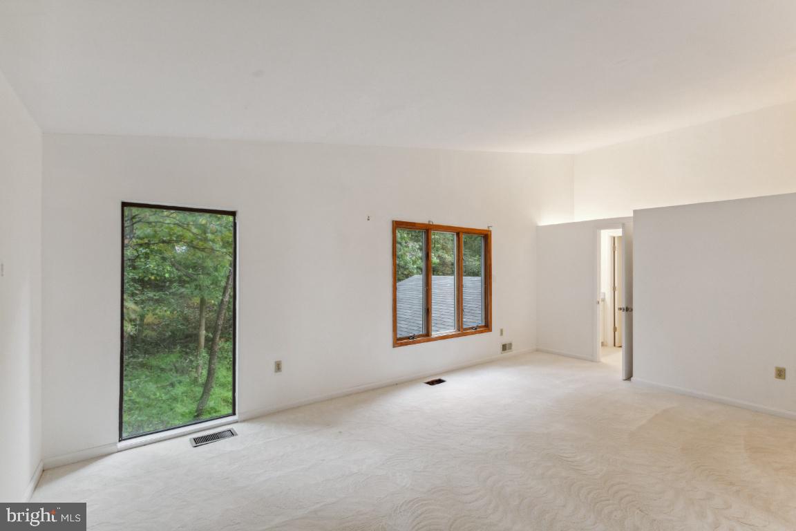 3200 Cobb Hill LANE