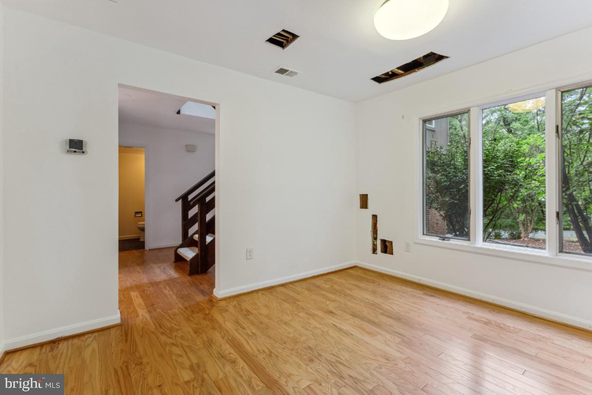 3200 Cobb Hill LANE