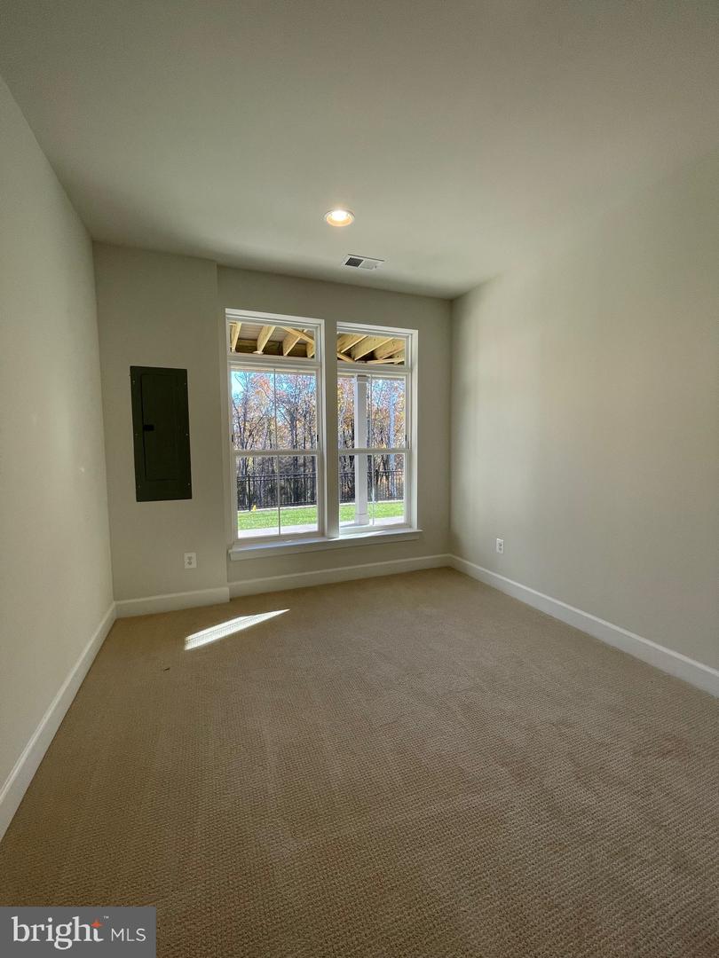 5213 Ridgeview Retreat DRIVE