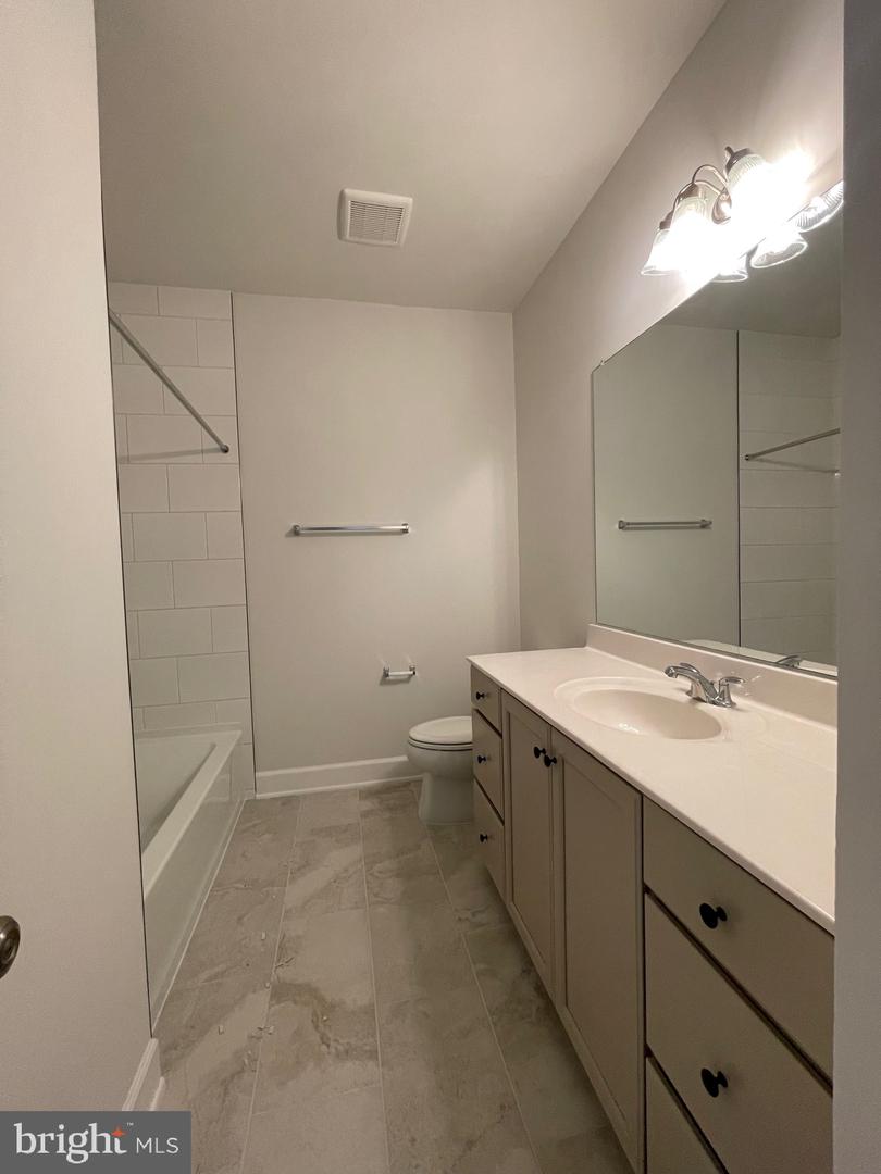 5213 Ridgeview Retreat DRIVE