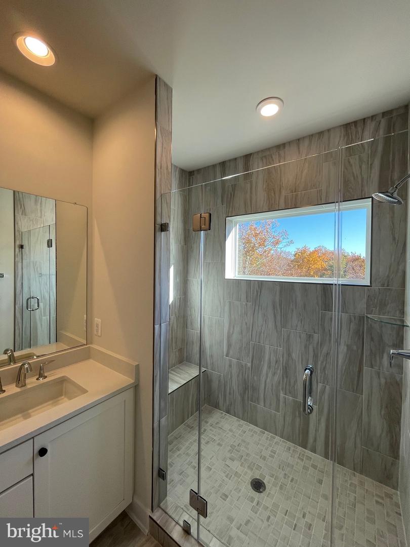 5213 Ridgeview Retreat DRIVE